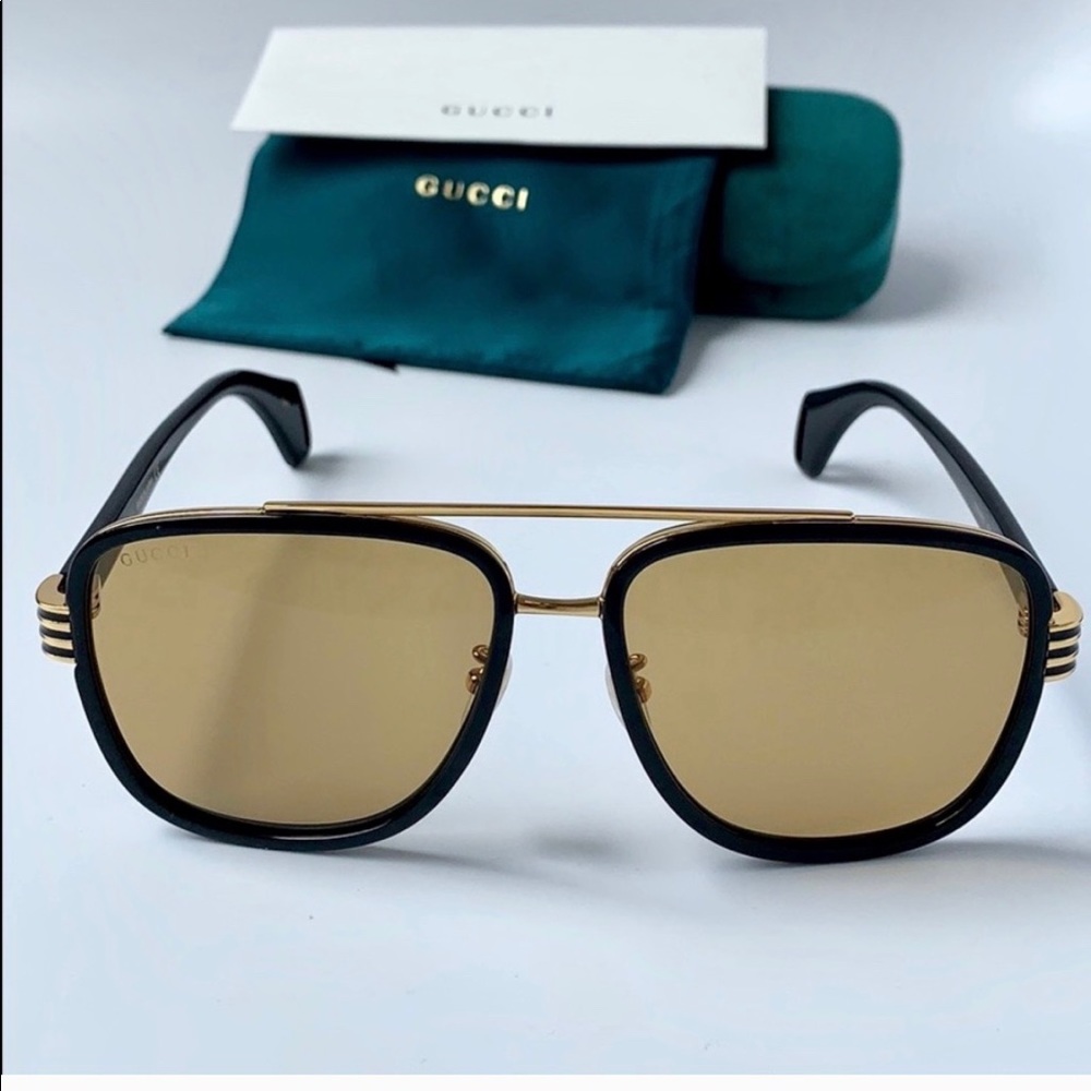Gucci GG0448S Glasses. 2019 edition
